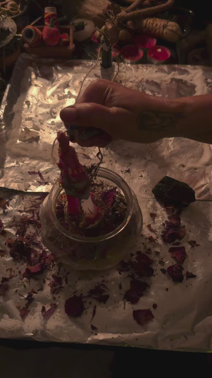 Sacred Love Attraction Spell – Personalized Energy Ritual